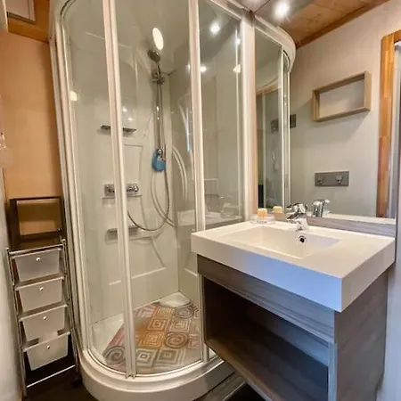 Chalet Chalet Vichibure, Paisible Avec Belle Veranda Corcieux